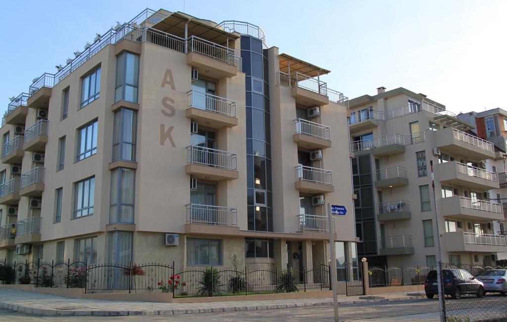 Guest House Ask Primorsko Eksteriør bilde